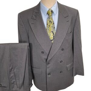 Yves Saint Laurent Suit Mens 44R Gray Double Breasted Quiet Luxury Italian Wool